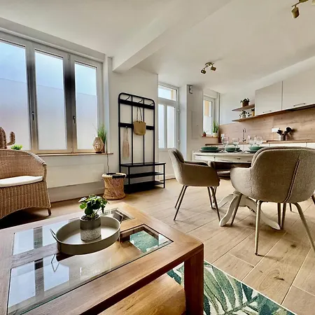 Maison Cozy & Commerces A Pied Avec Parking 度假居 *